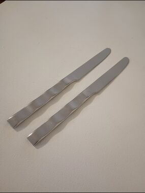 Cooks Club Wavy Handle Dinner Knives